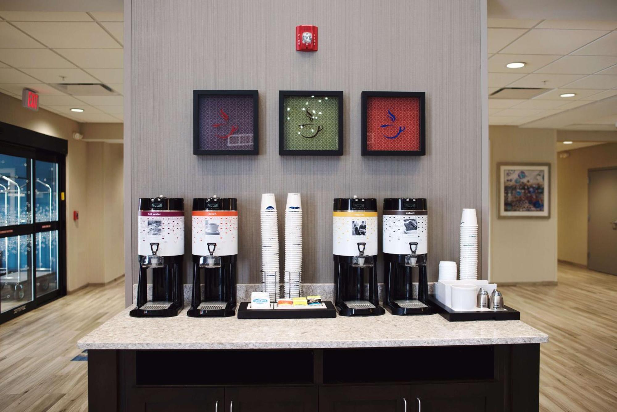 Hampton Inn & Suites Des Moines/Urbandale Ia Exteriör bild