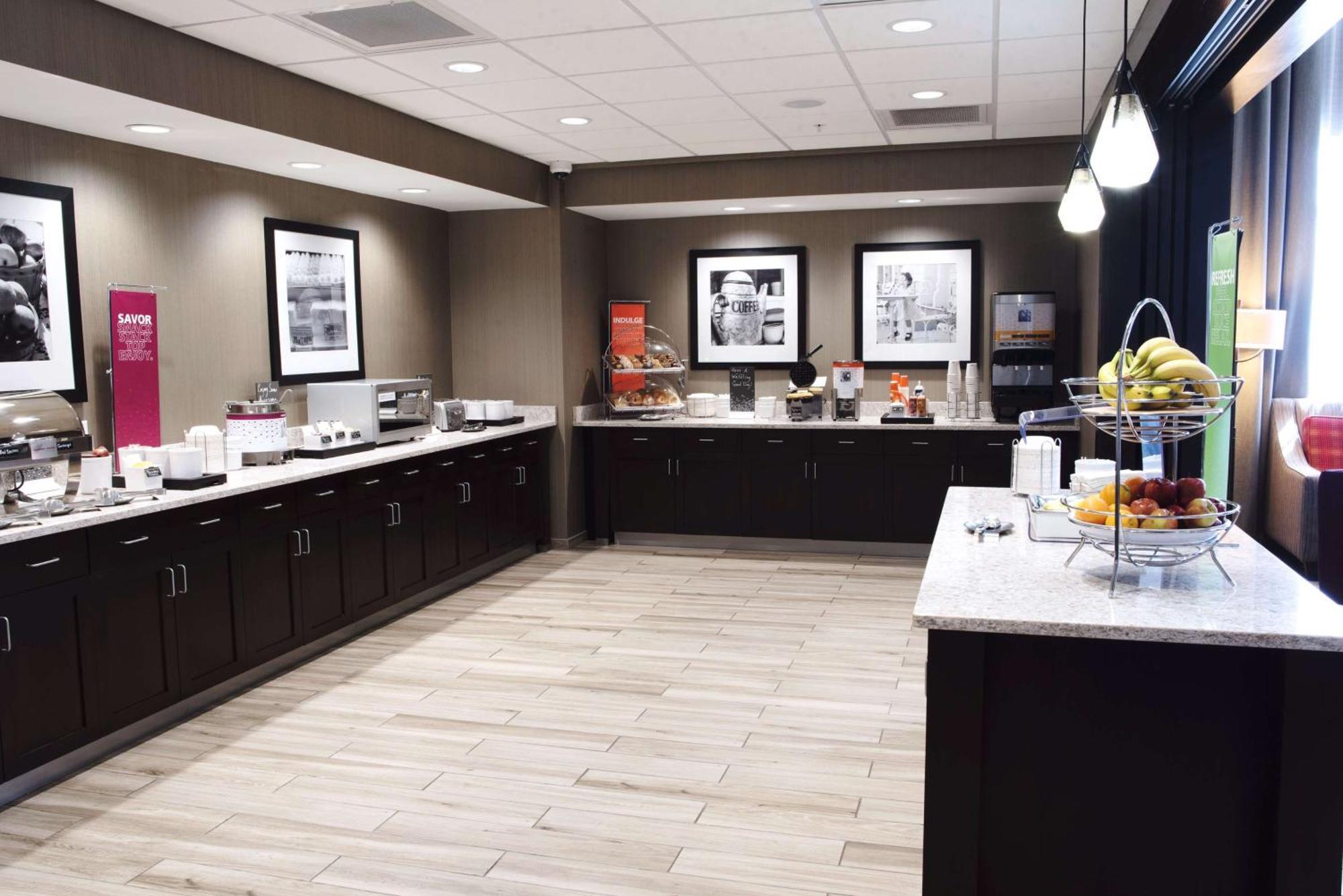 Hampton Inn & Suites Des Moines/Urbandale Ia Exteriör bild